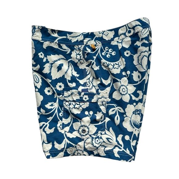 🔃J. Crew Men’s Blue Flower Printed Board Shorts Swim Trunks - Picture 3 of 8